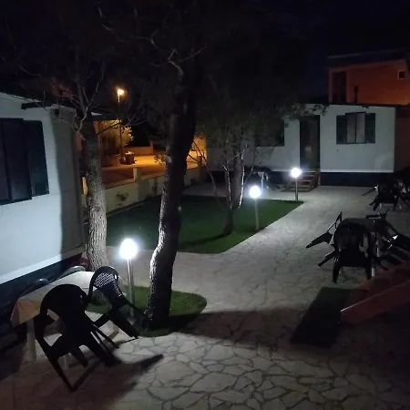 Mobile Homes Bonaca Srima Exterior photo