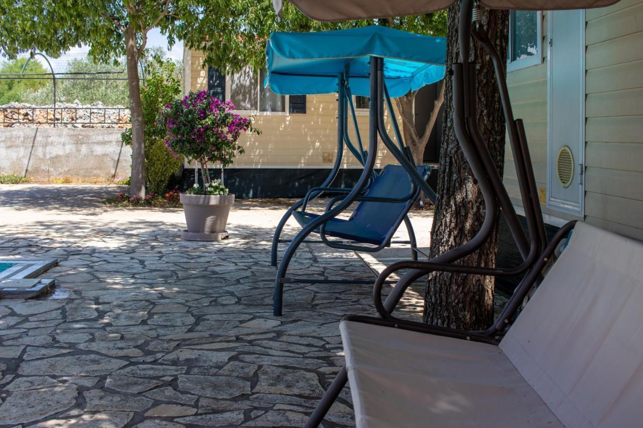 Campsite Mobile Homes Bonaca Srima