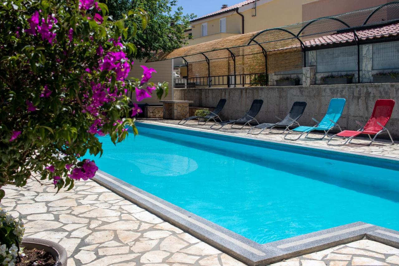 Campsite Mobile Homes Bonaca 3*